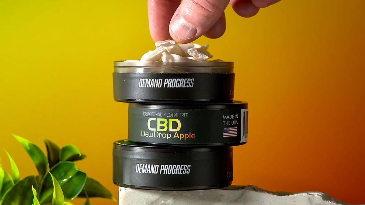 flowblend-stands-out-as-the-most-effective-cbd-pouch.png